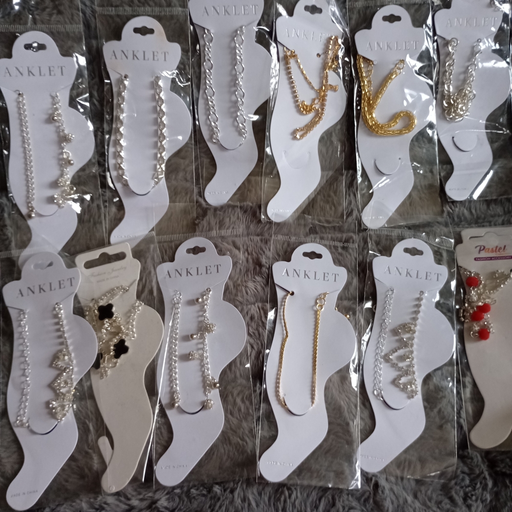 Elegant Silver and Gold Anklet Set